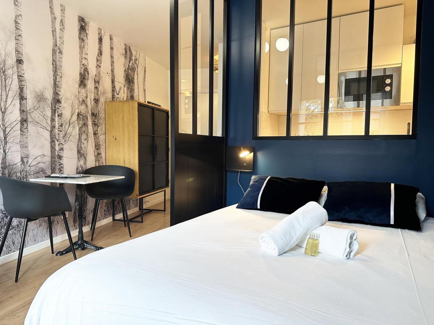 C Le 15 - Studio Cosy Avec Parking Шартр Экстерьер фото